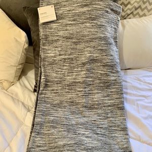 Lulu Lemon Athletica Vinyasa Scarf
